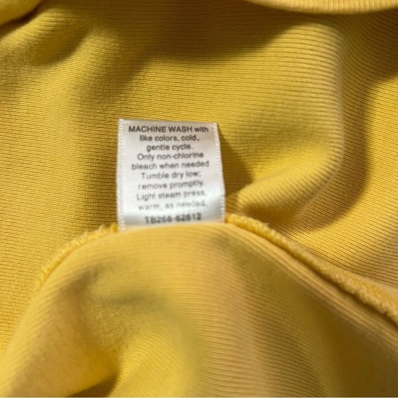 Pendleton Women’s Yellow Size Large 100% Cotton V-Neck Quarter Sleeve Comfy - Picture 9 of 10